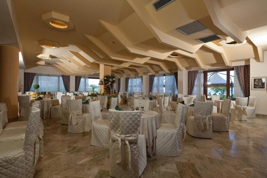 Hotel Riva Del Sole Чефалу Екстер'єр фото