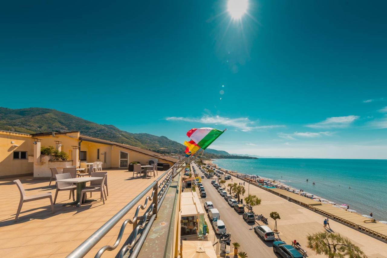 Hotel Riva Del Sole Чефалу Екстер'єр фото