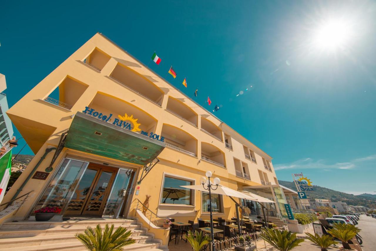 Hotel Riva Del Sole Чефалу Екстер'єр фото